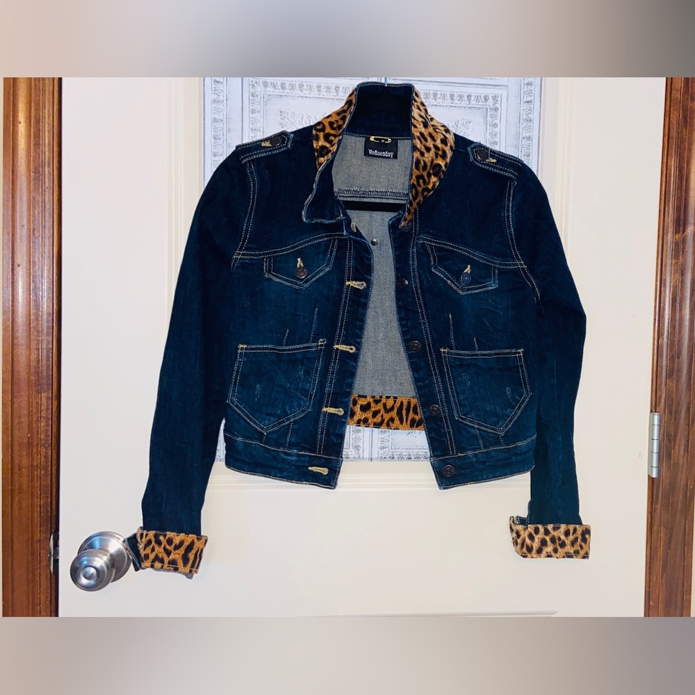VGU ”Wednesday” Girls Sz-M Jean Jacket🐆Leopard Accent Print-Color, Sleeve, Cuffs